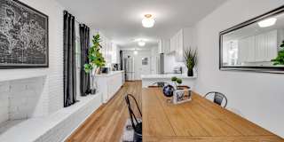 lifedoorrentals's room