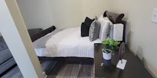 Breee's room