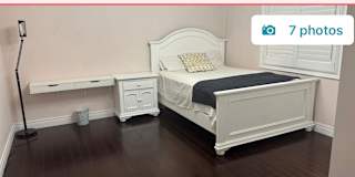 Hira's room