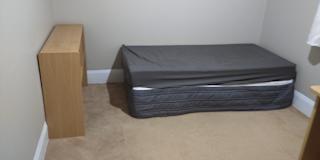 eddie's room