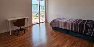 Juan's room