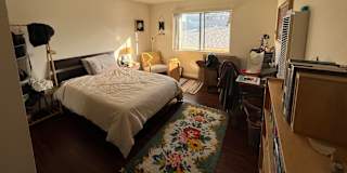 Sara's room