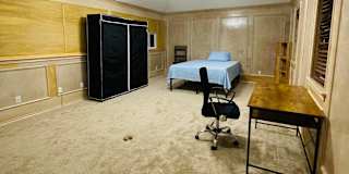 KHANH's room