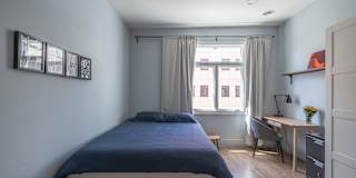 Russian Hill Coliving's room