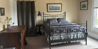 Downtown Monterey's room