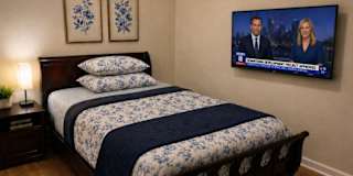 Jeniffer's room