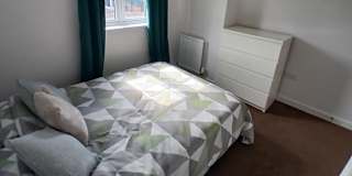 Darren's room