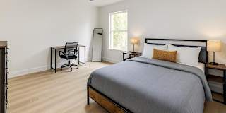 Magali A.'s room