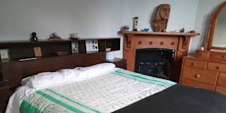 Andreas's room