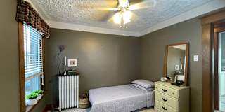 Jennie's room