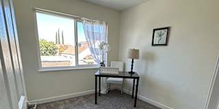 SANJNA's room