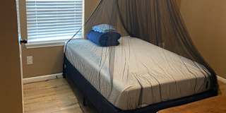 Tom's room