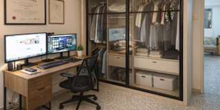 johnathan's room