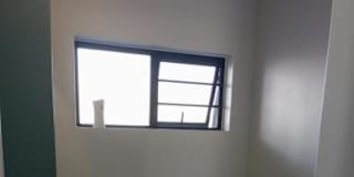 Lungi's room