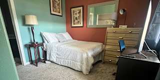 Nana Rey's room