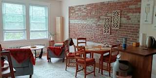 kelly's room