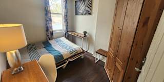 Laure's room