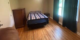 Thomas's room