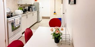VH Rentals's room