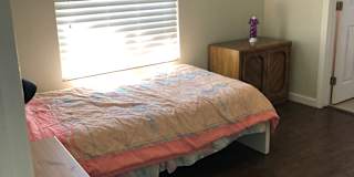 Sandy's room