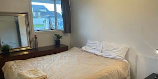 Leone's room
