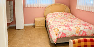 John-Morgan's room