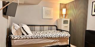 Nick Sarkovski's room