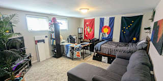 Jose's room