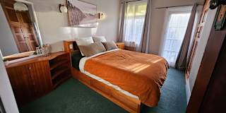 Larissa's room