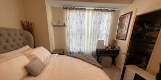 Emzo's room