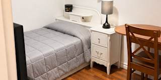 Jair's room