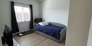 Jessica Zaragoza's room