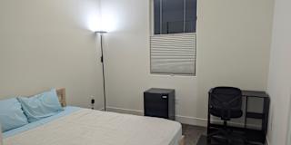 RICHARD A HUMPHREY's room