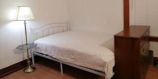 Alice.'s room