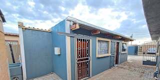 Rocks Property Rentals's room