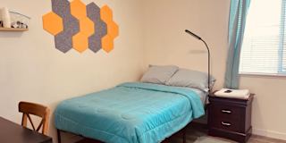 Tan's room