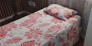 Dee's room