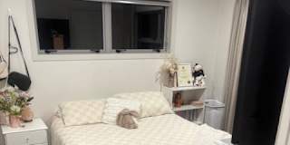 Simone's room