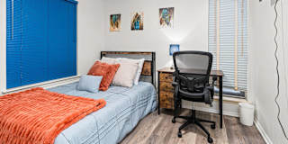 Private room for rent's room