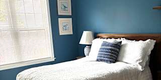 Donna's room