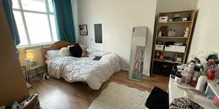 Olivia's room