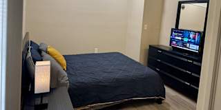 Gloriana's room