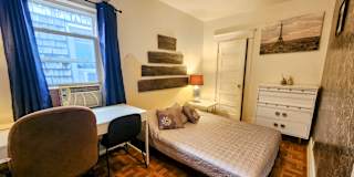 Laure's room