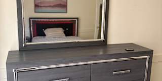 Anthony Mason's room