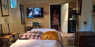 Ms Jay's room