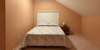 Renan's room