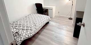Hamid Reza's room