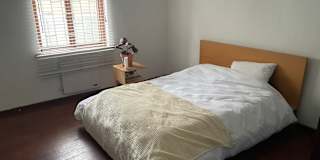 Max's room