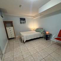 Hannah Nguyen's room