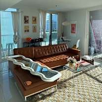Arielle Elyse Spring's room